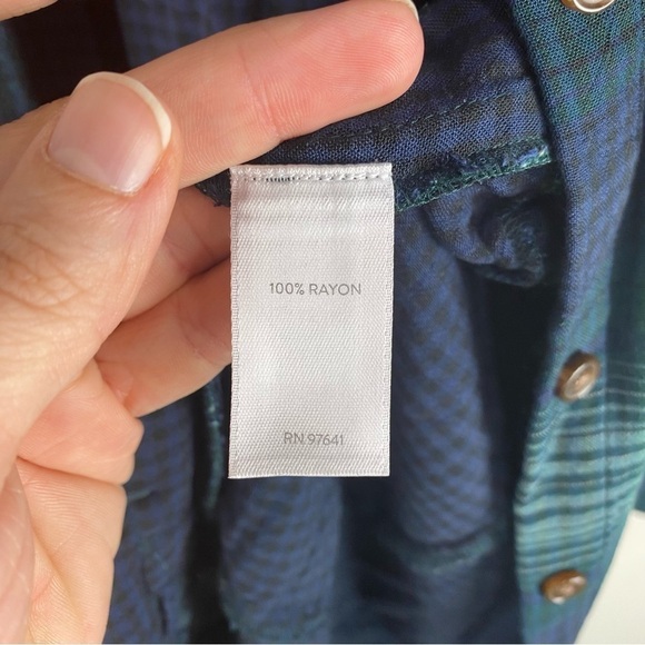 J. Jill 100% Rayon Full Button Up Down Plaid‎ Flannel Shirt Blouse Green Size XS - Picture 3 of 6